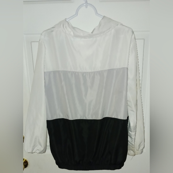 Bobbie Brooks Ladies Windbreaker/Sz XL - Picture 4 of 4